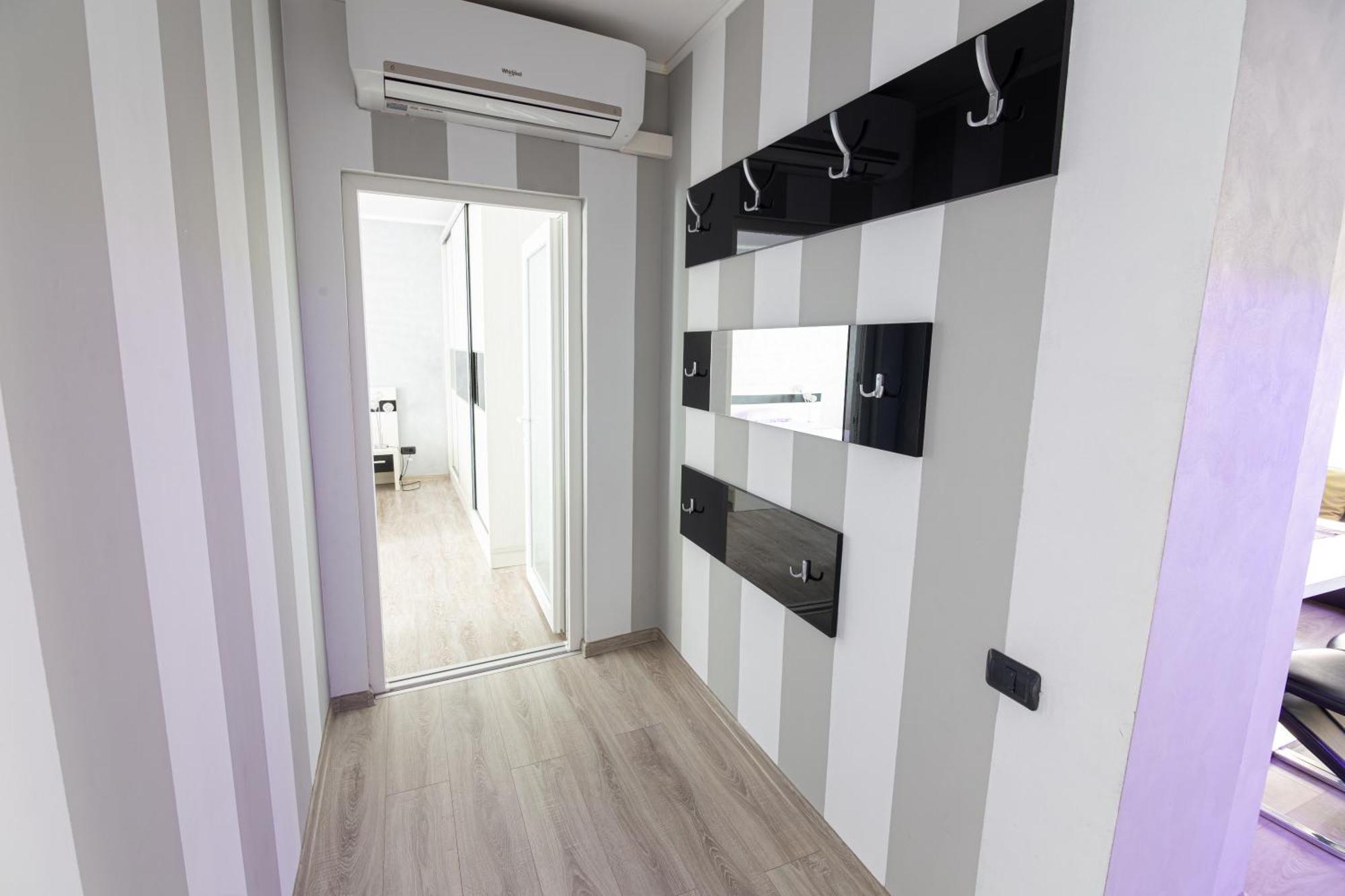 Apartamento Whitehouse Arad Exterior foto