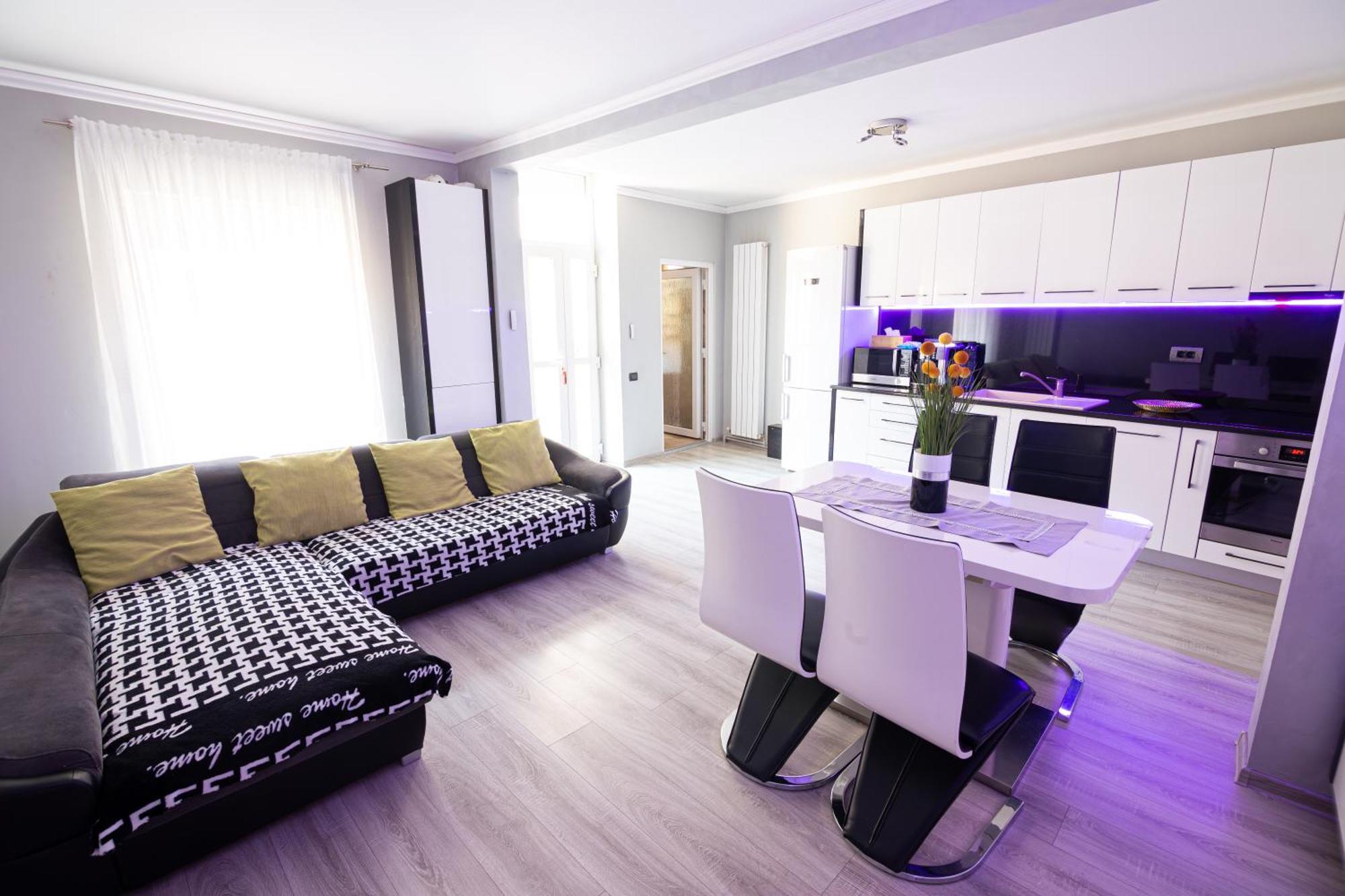 Apartamento Whitehouse Arad Exterior foto